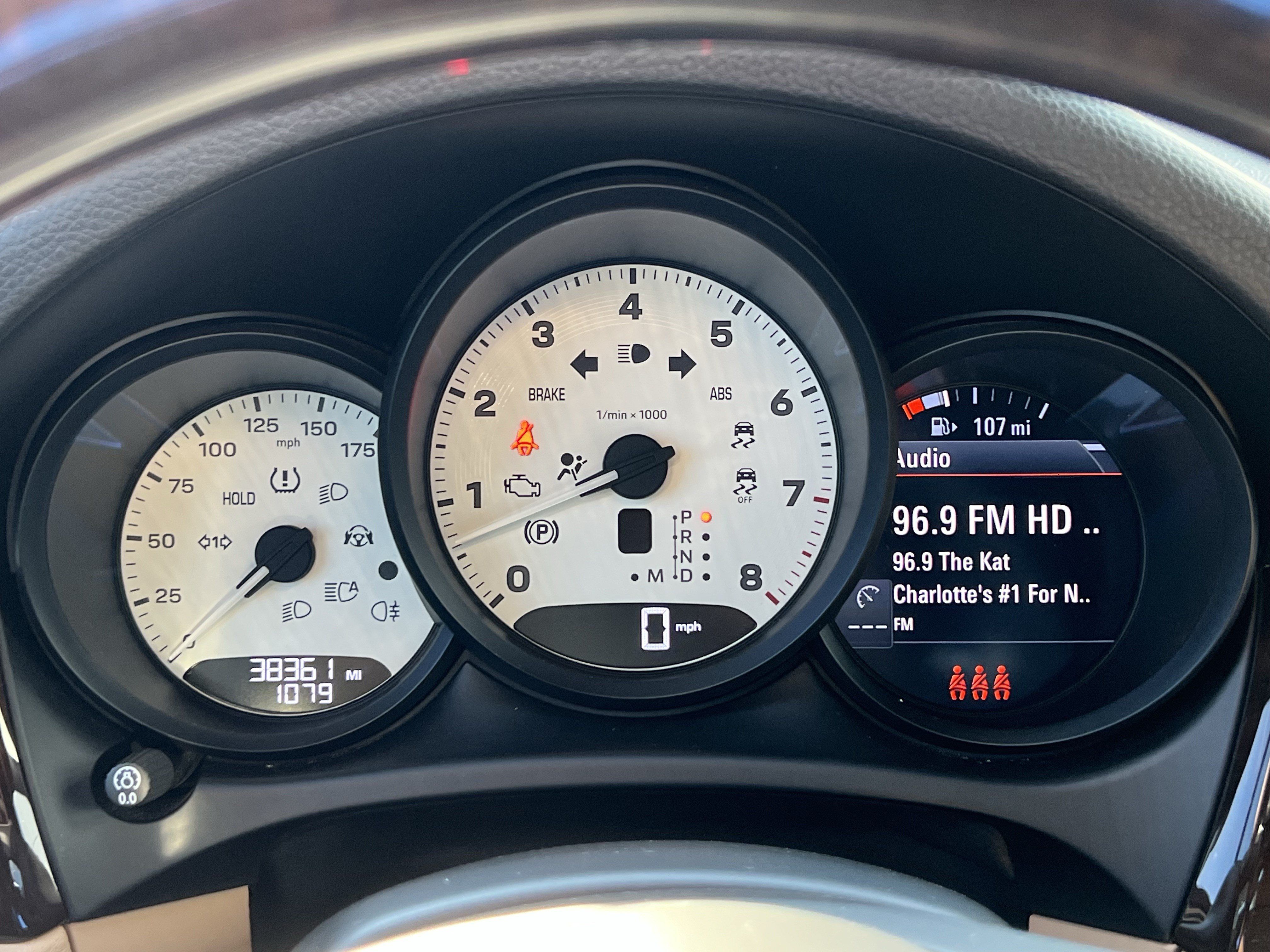 Used 2022 Porsche Macan S AWD/4WD image 21