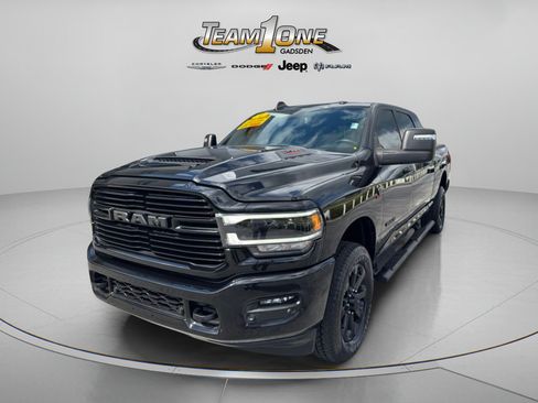 Used 2024 RAM 2500 Laramie w/ Night Edition AWD/4WD image 4