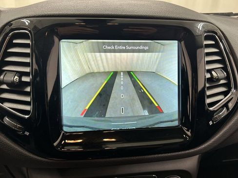 Used 2020 Jeep Compass Limited w/ Safety & Security Group image 15