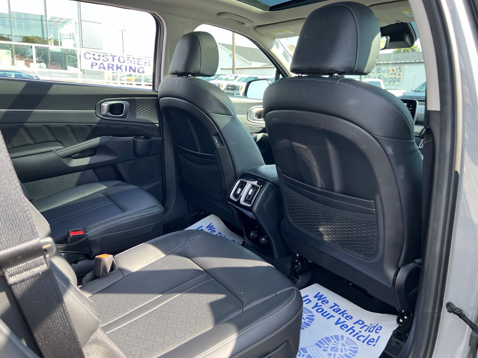 Used 2023 Kia Sorento SX FWD image 48