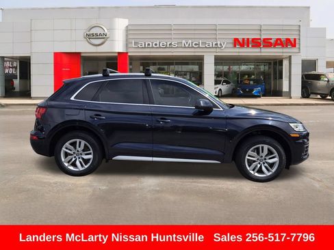 Used 2020 Audi Q5 2.0T Premium AWD/4WD image 2