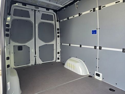 New 2025 Mercedes-Benz Sprinter 2500 image 14