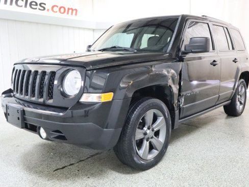 Used 2015 Jeep Patriot High Altitude image 2