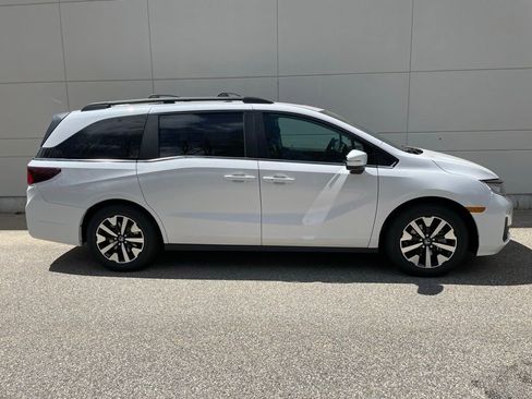 New 2026 Honda Odyssey EX-L image 5