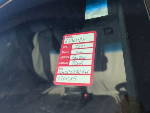 Certified 2021 Kia Sportage S image 6