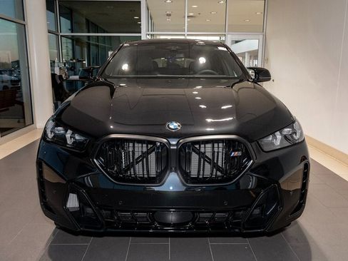 New 2026 BMW X6 M60i image 2