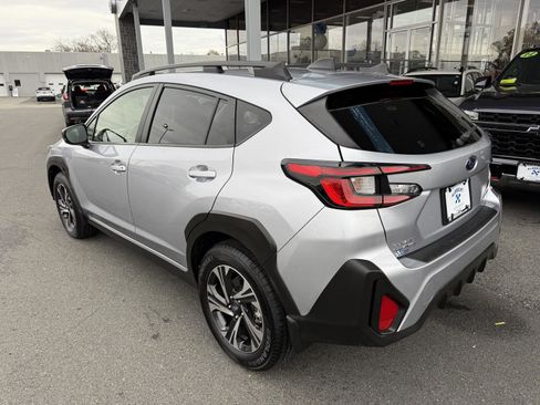 Certified 2024 Subaru Crosstrek 2.0i Premium image 3