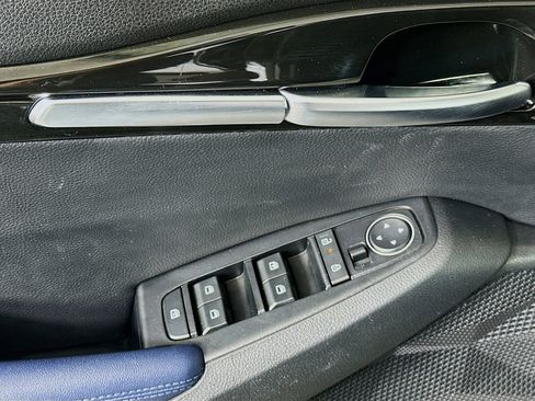 Used 2024 Kia Seltos S image 15