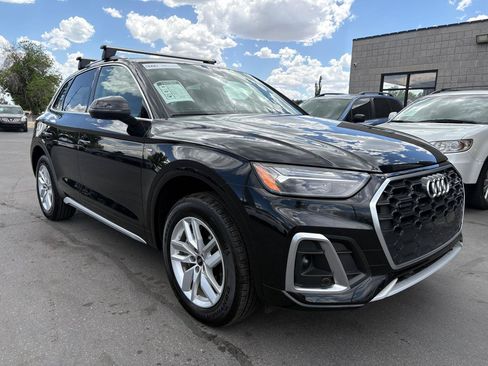 Used 2023 Audi Q5 2.0T Premium w/ S Line w/ Convenience Package AWD/4WD image 1