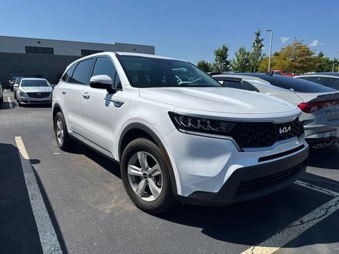 Used 2022 Kia Sorento LX FWD image 5