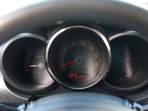Used 2011 Kia Soul + FWD image 29