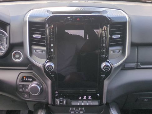 New 2026 RAM 1500 Big Horn AWD/4WD image 18