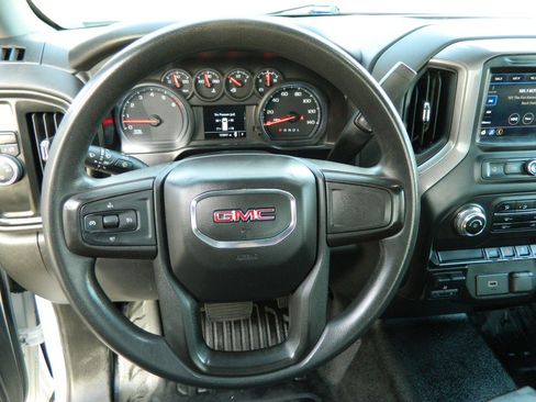 Used 2020 GMC Sierra 2500 2WD Regular Cab w/ Convenience Package image 17