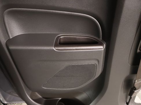 Used 2022 Chevrolet Colorado LT w/ Fleet Safety Package image 15