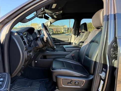 Used 2022 RAM 1500 Limited image 13