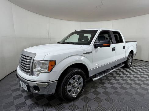 Used 2011 Ford F150 XLT w/ XLT Chrome Pkg RWD image 2