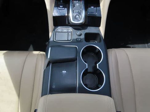 Used 2022 Acura MDX SH-AWD image 23