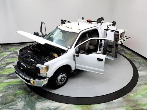 Used 2018 Ford F350 XL AWD/4WD image 37