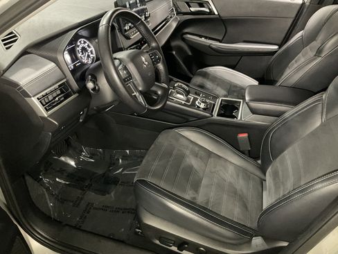 Used 2024 Mitsubishi Outlander Ralliart image 20