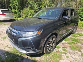 Used 2016 Mitsubishi Outlander SEL image 1