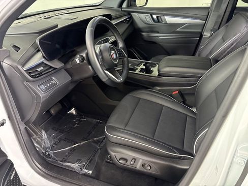 Used 2025 Buick Enclave Preferred image 19