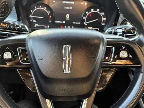 Used 2020 Lincoln Corsair AWD w/ Equipment Group 101A image 40