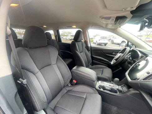 Used 2024 Subaru Ascent Premium w/ Convenience Package image 11