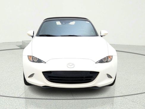 Used 2022 MAZDA MX-5 Miata Grand Touring w/ Weather Package RWD image 3