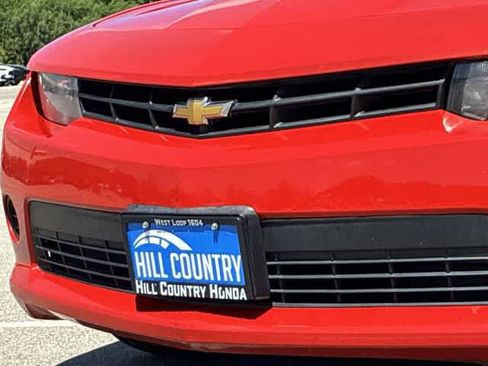 Used 2015 Chevrolet Camaro LS RWD image 12