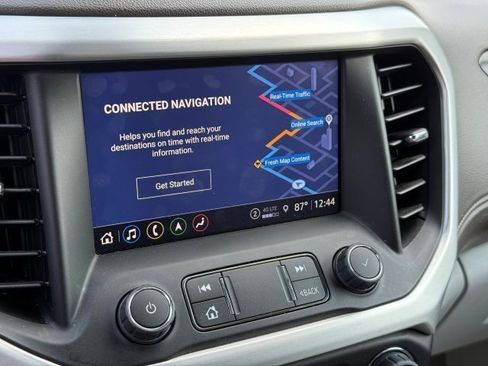 Used 2023 GMC Acadia SLT image 26