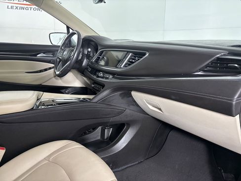 Used 2023 Buick Enclave Premium w/ Experience Buick Package image 33