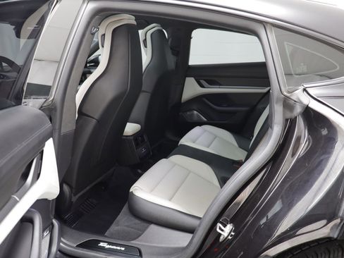 Used 2020 Porsche Taycan Turbo S w/ Premium Package image 15