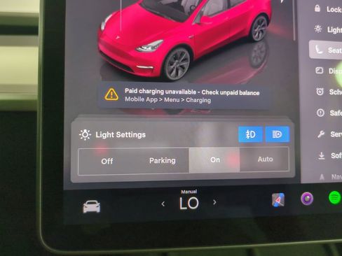 Used 2025 Tesla Model Y Long Range image 28