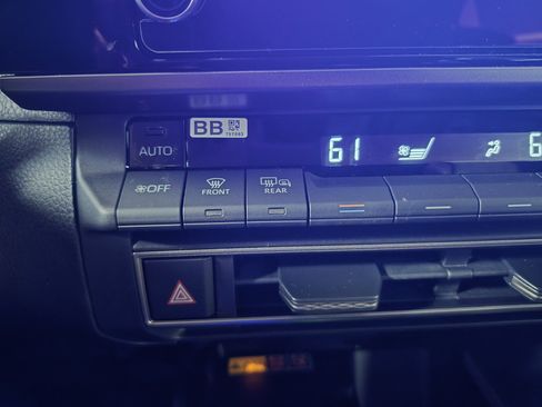 New 2026 Toyota Camry Hybrid image 28