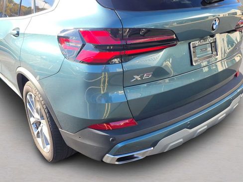 Used 2024 BMW X5 xDrive40i w/ Parking Assistance Package image 24