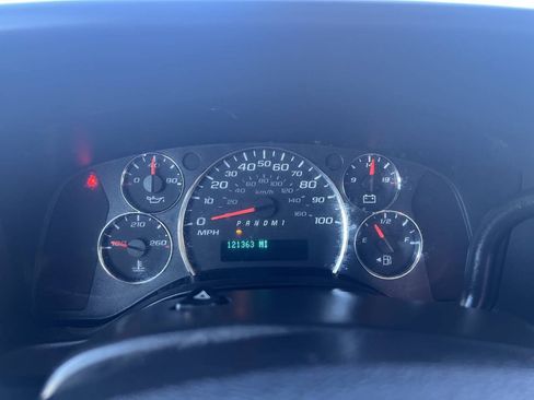 Used 2015 Chevrolet Express 3500 RWD image 10