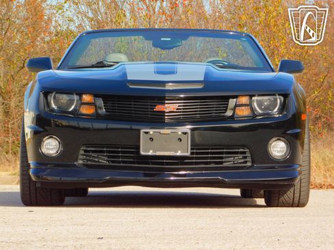 Used 2011 Chevrolet Camaro SS image 37