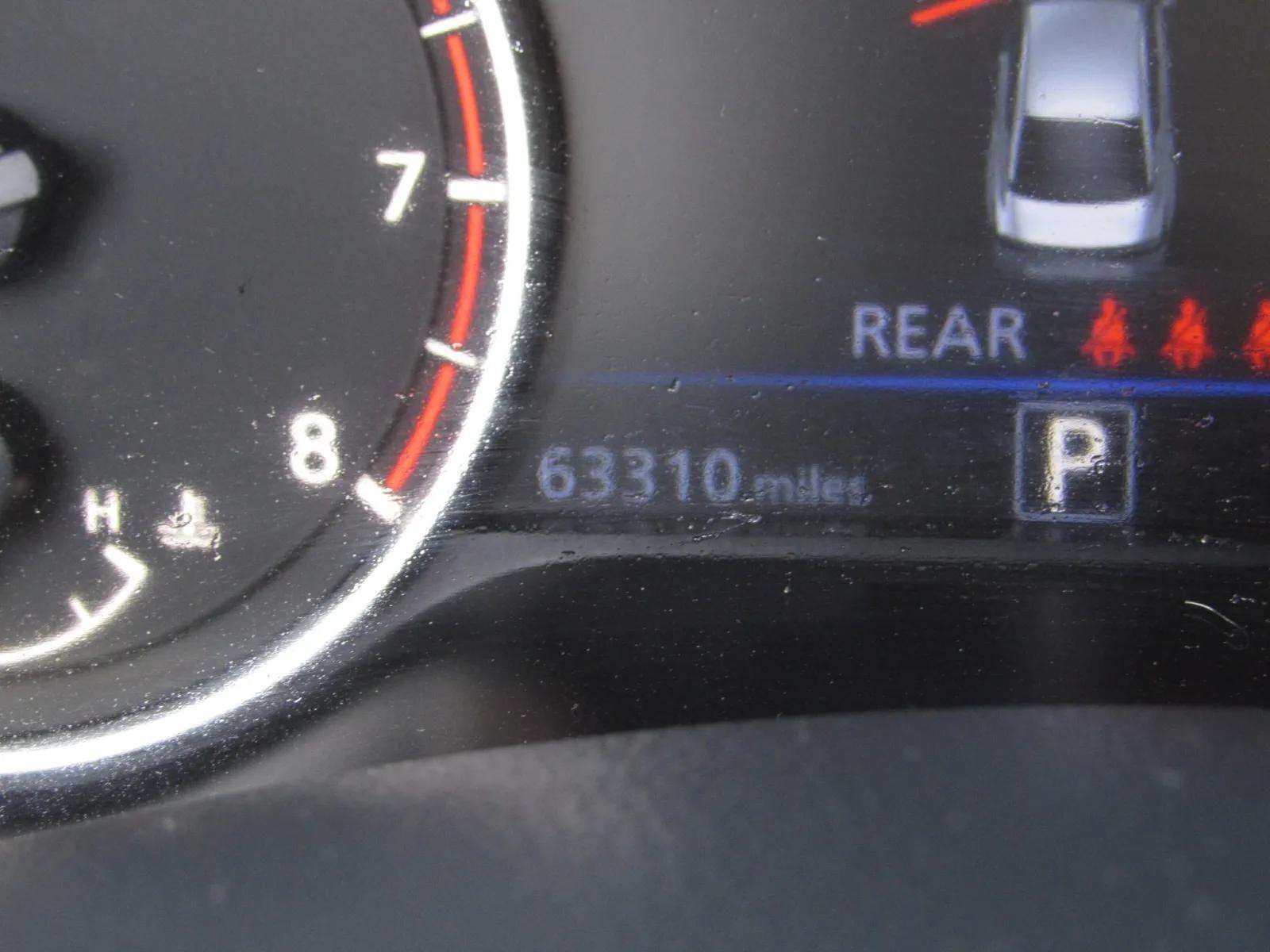 Used 2024 Nissan Altima 2.5 SV FWD image 25