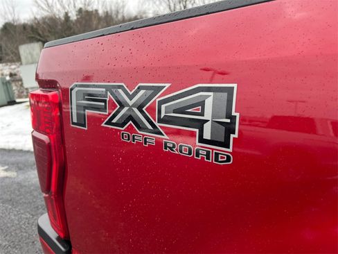 Used 2020 Ford F350 Lariat image 15