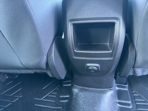 Used 2015 Ford Escape S image 42