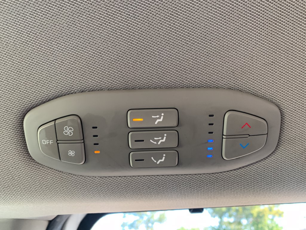 Used 2020 Kia Sedona EX FWD image 29