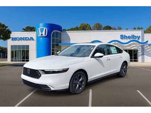 New 2026 Honda Accord EX-L image 1