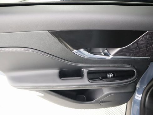 New 2025 Lincoln Corsair FWD w/ Equipment Group 101A image 15