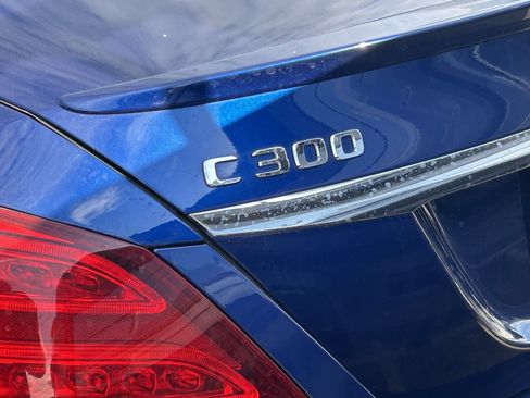Used 2018 Mercedes-Benz C 300 Sedan image 9