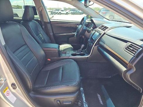 Used 2015 Toyota Camry XLE FWD image 8