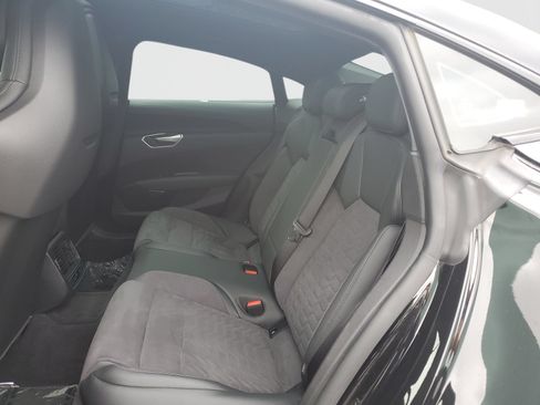 Used 2024 Audi e-tron GT Premium Plus AWD/4WD image 13