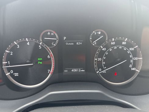 Used 2023 Lexus GX 460 Premium image 10