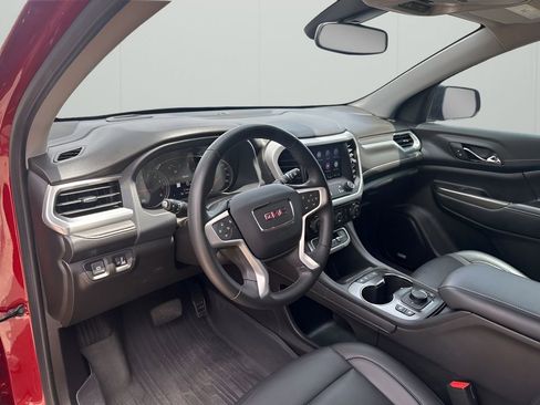 Used 2023 GMC Acadia SLT w/ Elevation Edition image 26