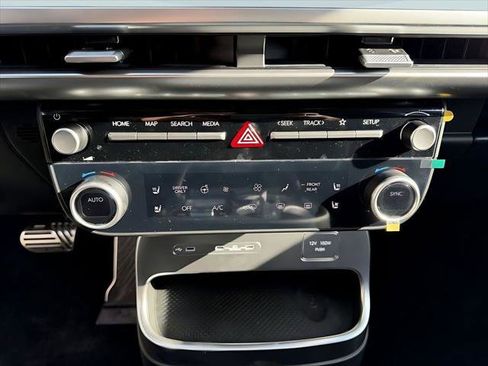 New 2026 Hyundai Ioniq 9 Calligraphy AWD/4WD image 23