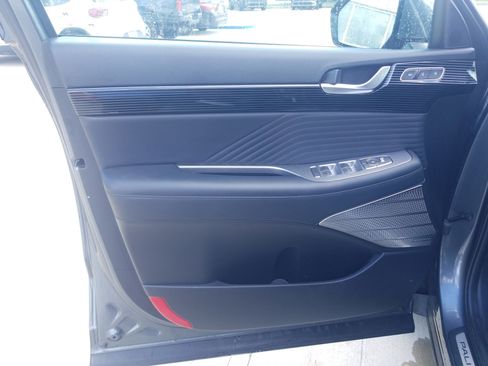 Used 2023 Hyundai Palisade Calligraphy image 9